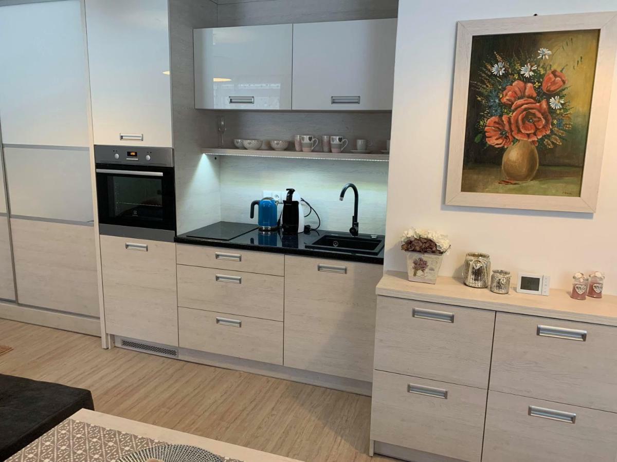 Apartman Filipovice S Letni Terasou Zewnętrze zdjęcie